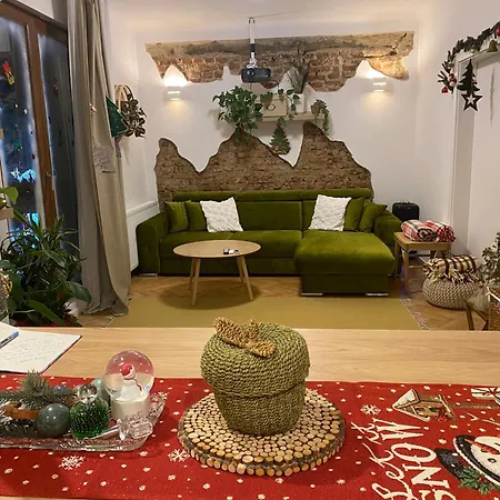 Sweet Cozy Ultracentral