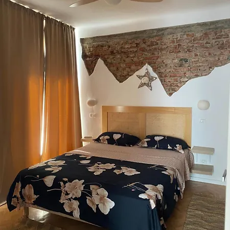 Sweet Cozy Ultracentral Apartman *