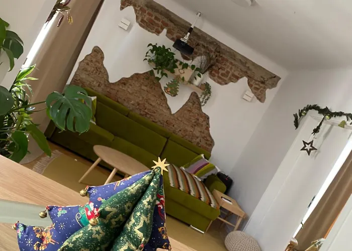 Sweet Cozy Ultracentral 크라이오바