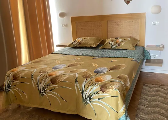 Sweet Cozy Ultracentral *